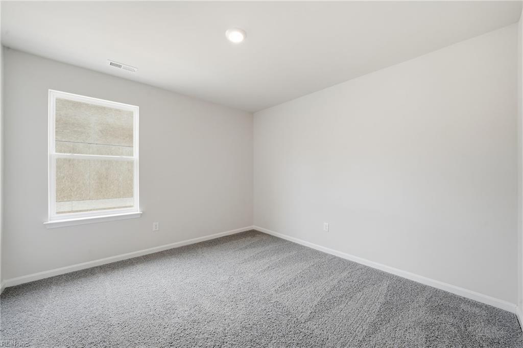 1006 Eastport Pl Property Photo 21