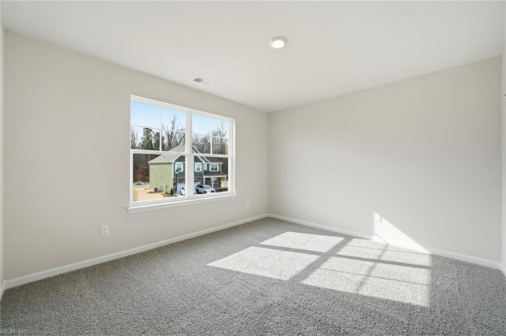 1006 Eastport Pl Property Photo 22