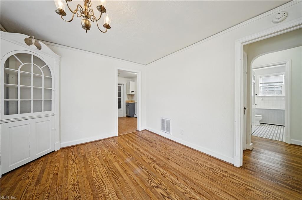 3758 Lenoir Cir Property Photo 11