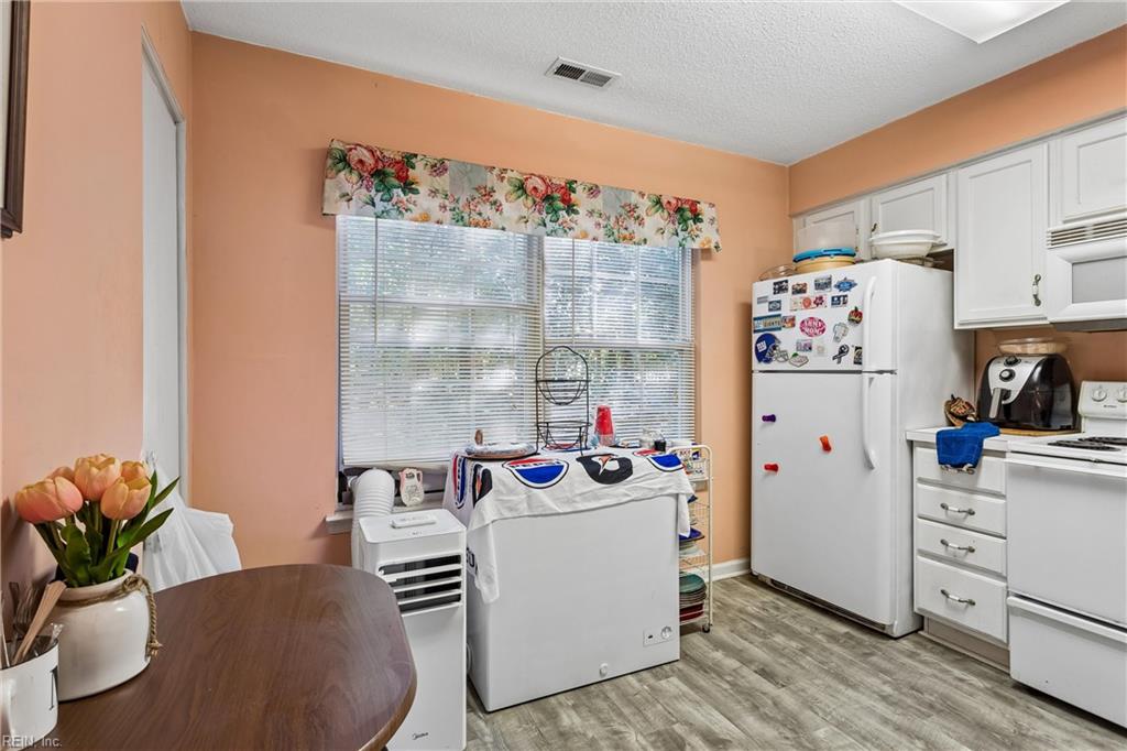 292 Shoal Creek Property Photo 8