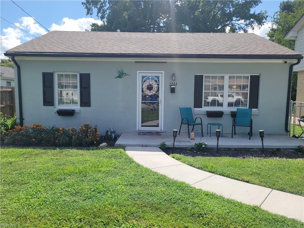 2008 Wood Ave Property Photo 1
