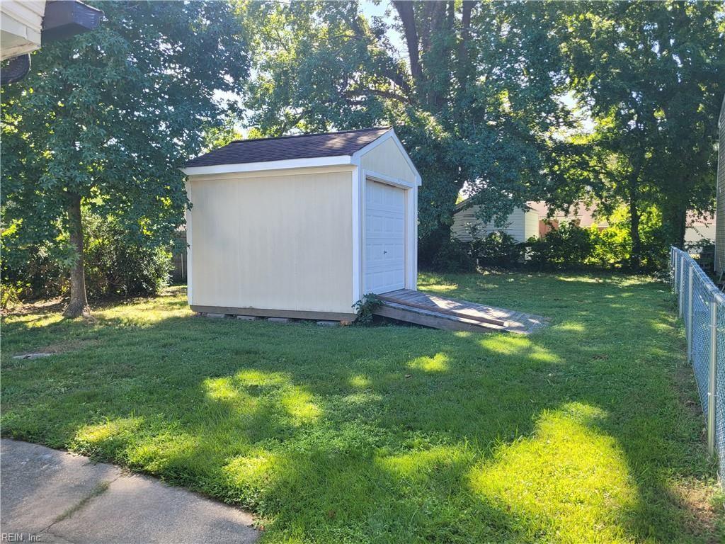 2008 Wood Ave Property Photo 14