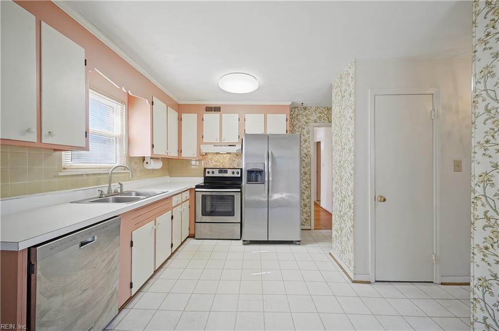 2605 Shore Dr Property Photo 18