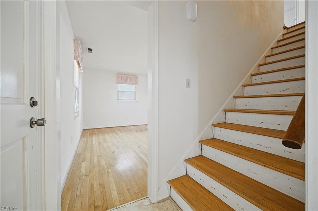 2605 Shore Dr Property Photo 26