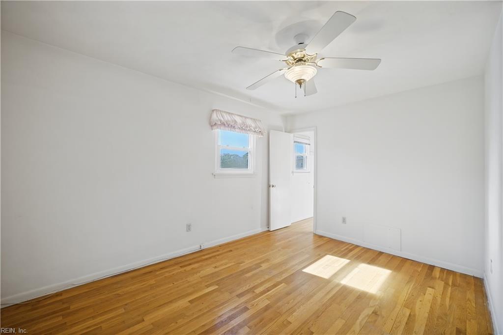 2605 Shore Dr Property Photo 35