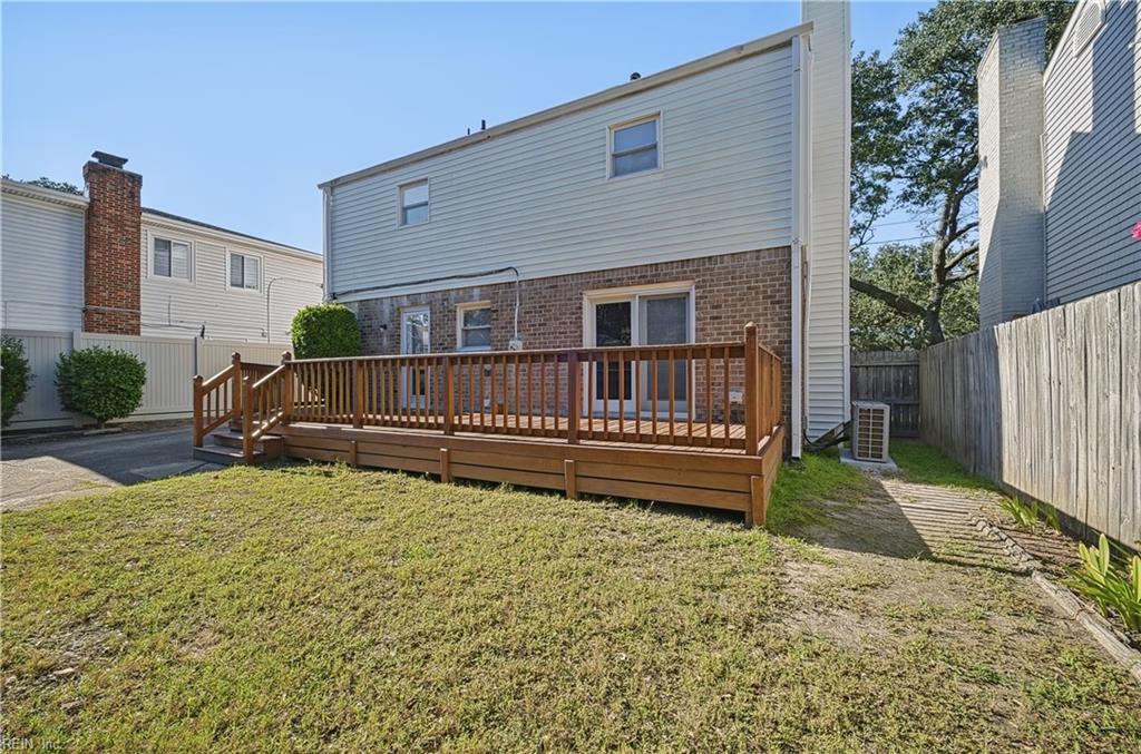 2605 Shore Dr Property Photo 41