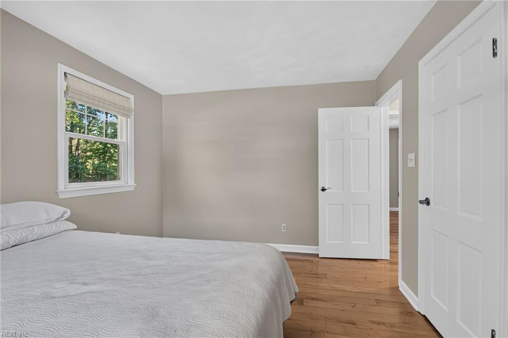 1805 Fleet Ter Property Photo 21