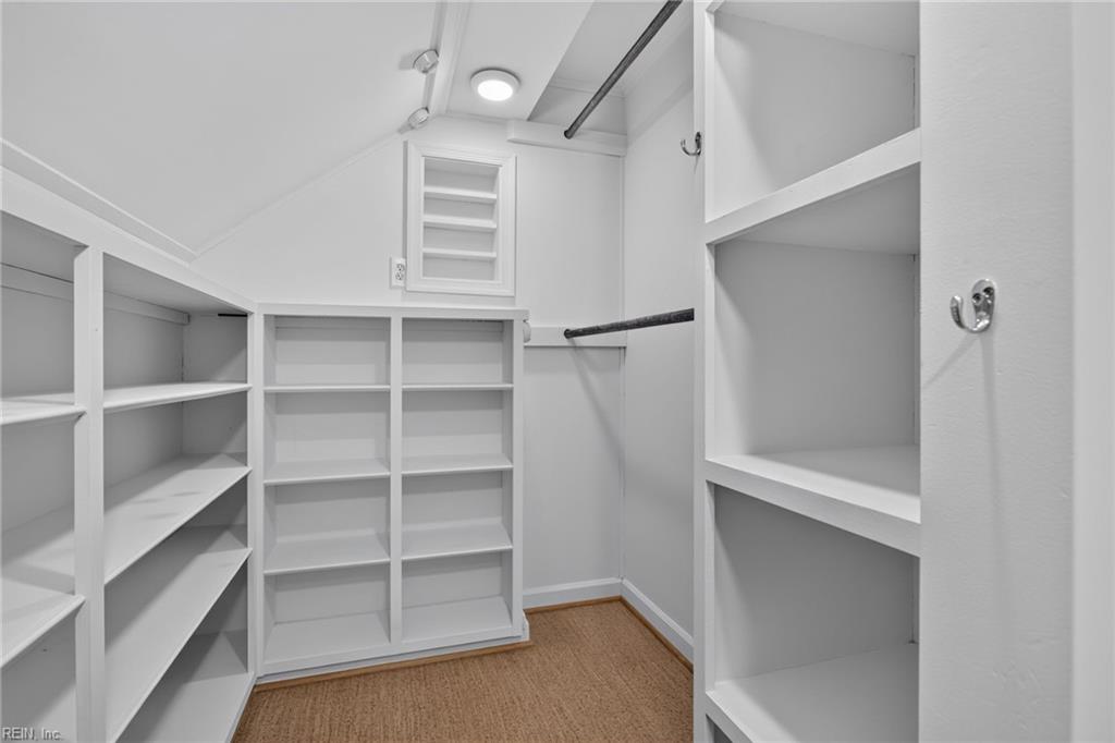 1805 Fleet Ter Property Photo 29