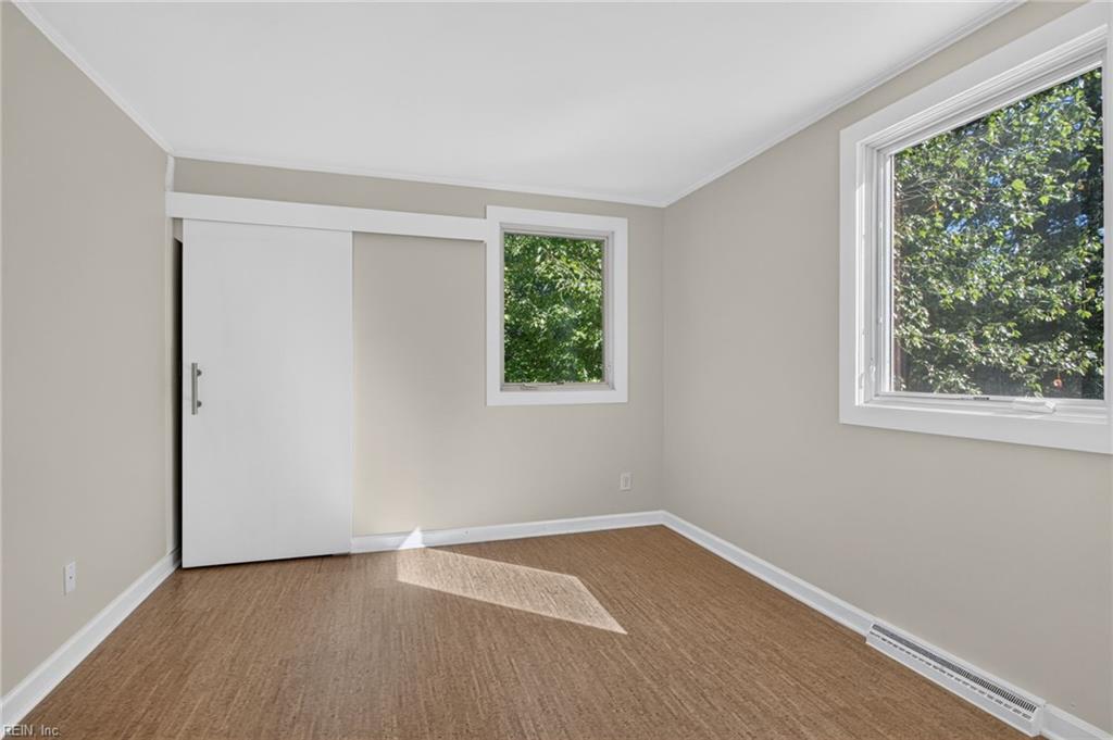 1805 Fleet Ter Property Photo 31