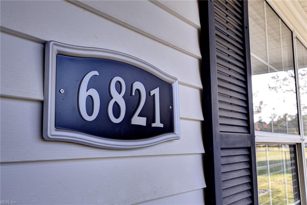 6821 Michael Ln Property Photo 2