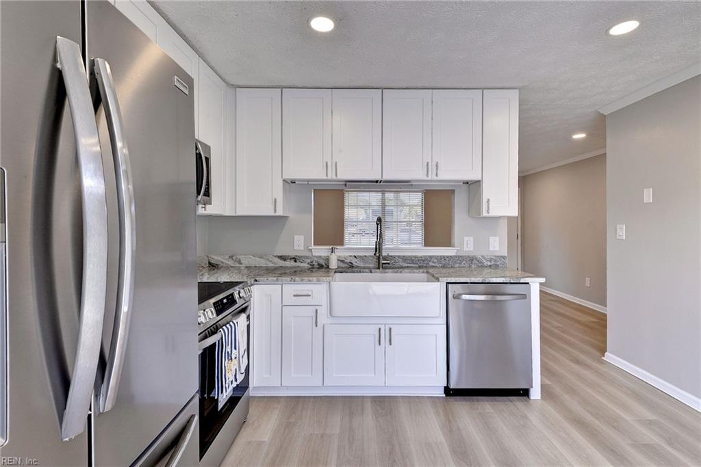 6821 Michael Ln Property Photo 10