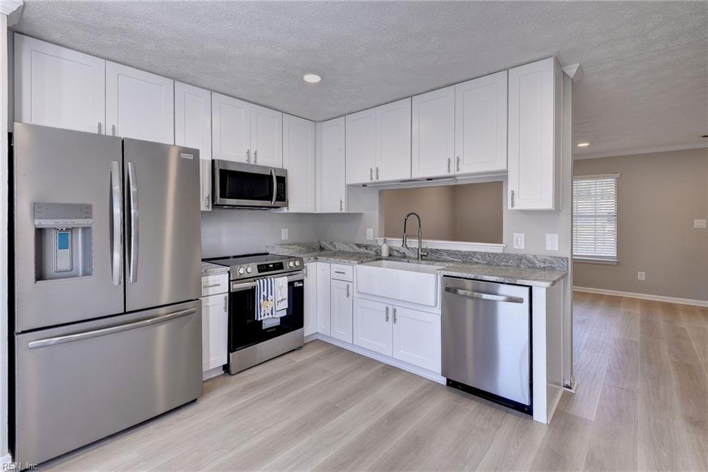 6821 Michael Ln Property Photo 11