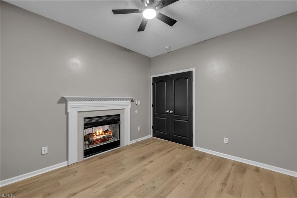 402 Undershot Ct Property Photo 35