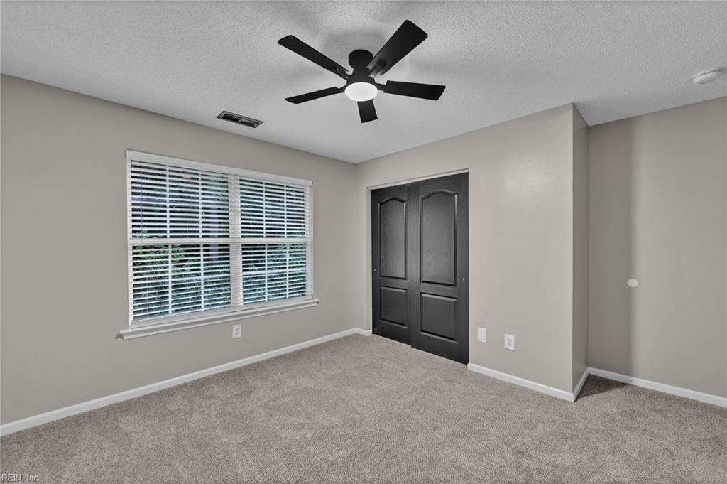 402 Undershot Ct Property Photo 37