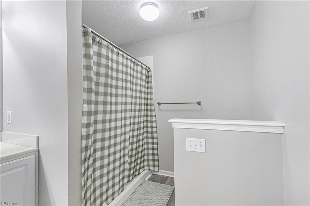 2406 Montgomerie Arch Property Photo 18