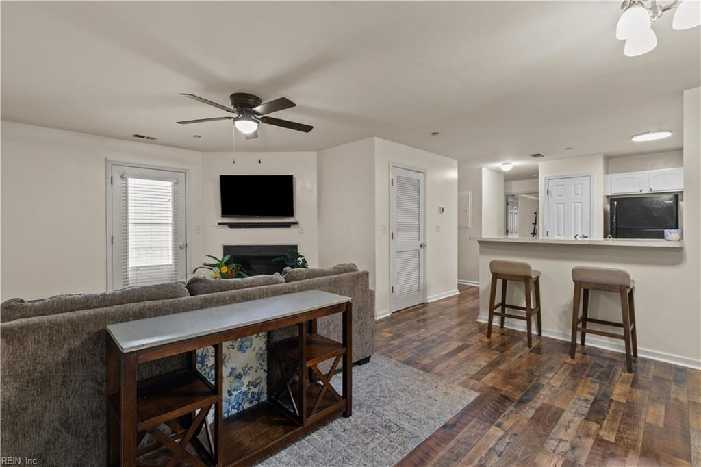 408 Egret Lndg Property Photo 4