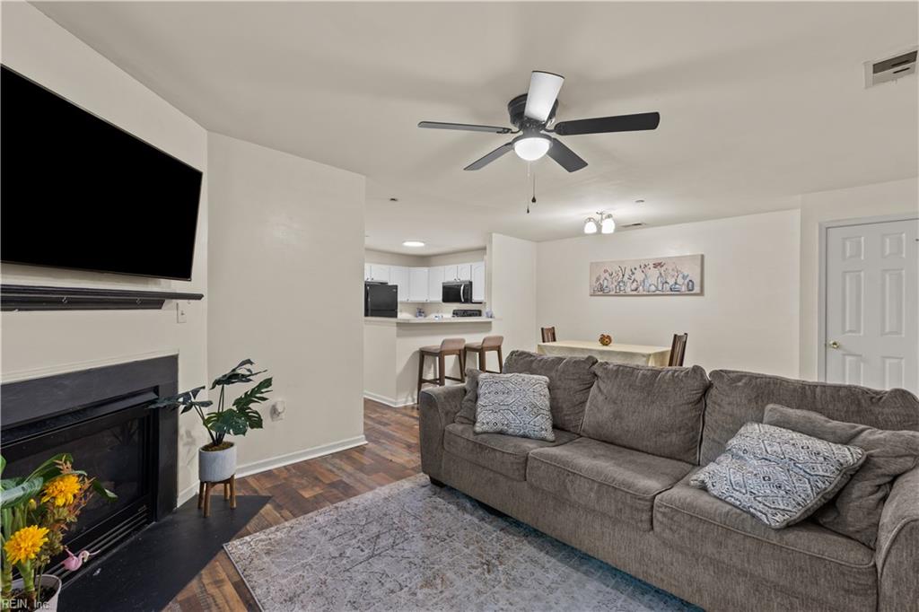 408 Egret Lndg Property Photo 6