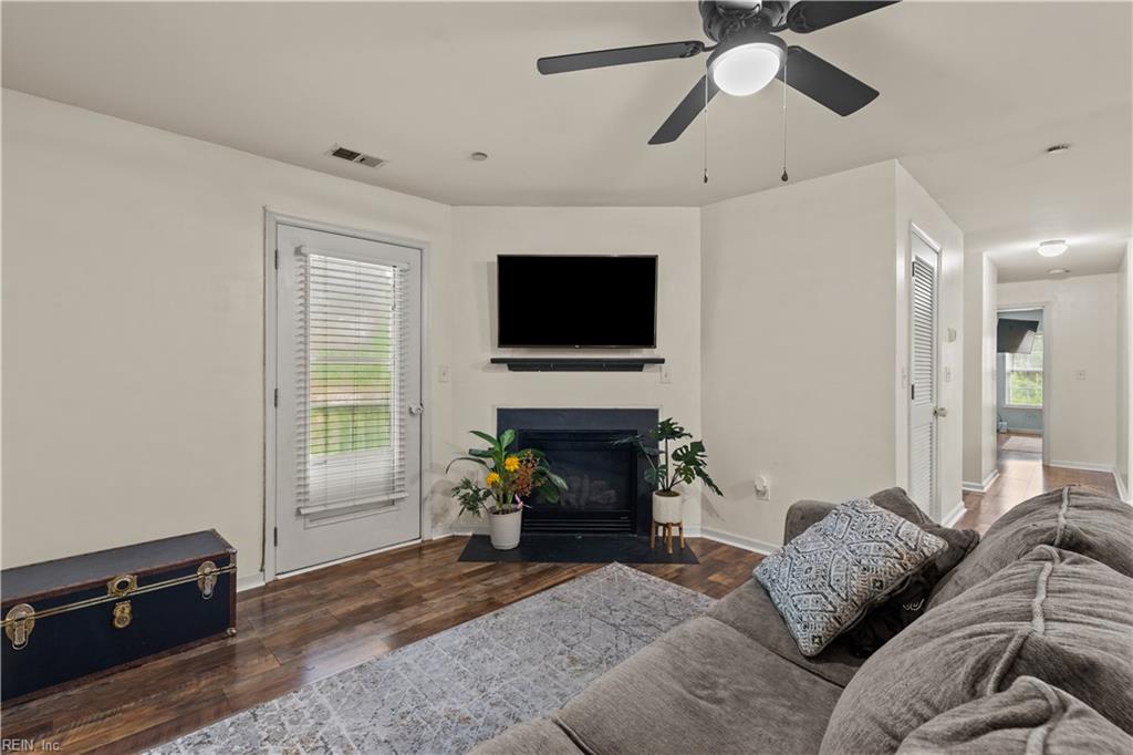 408 Egret Lndg Property Photo 7