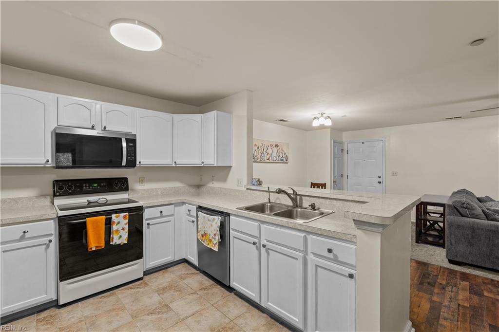 408 Egret Lndg Property Photo 12