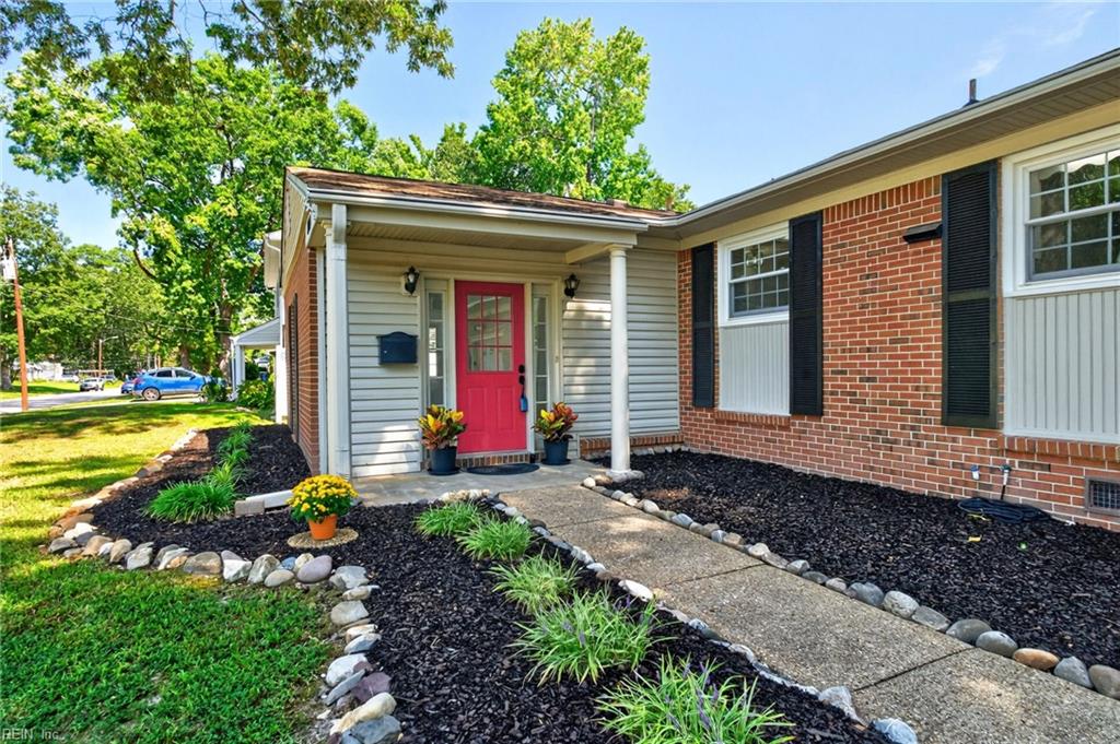 604 Virginius Dr Property Photo 3