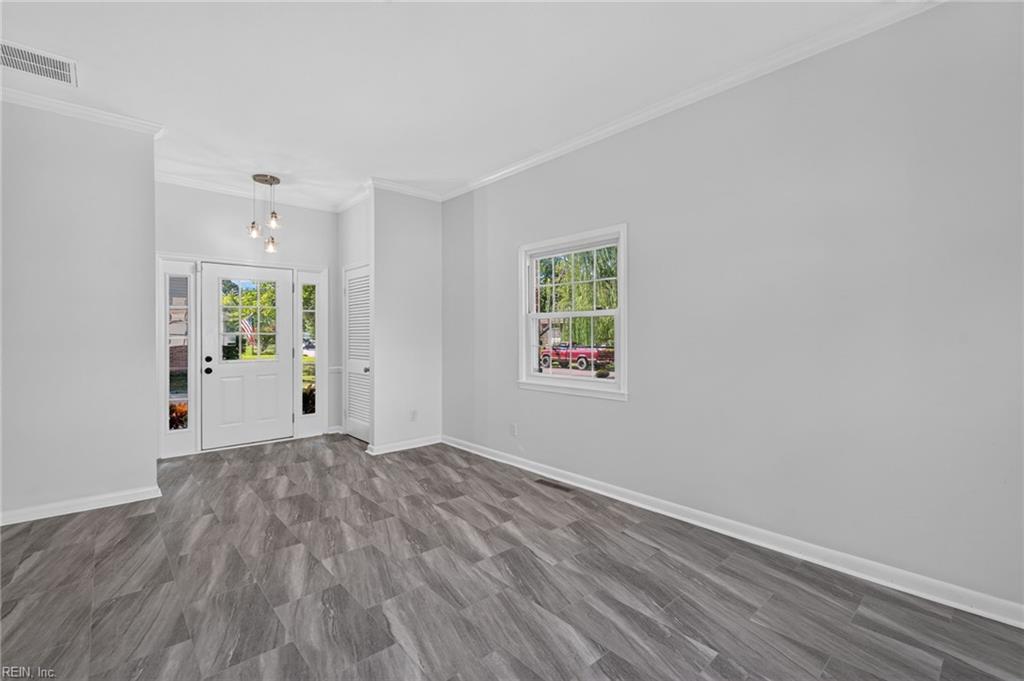 604 Virginius Dr Property Photo 4