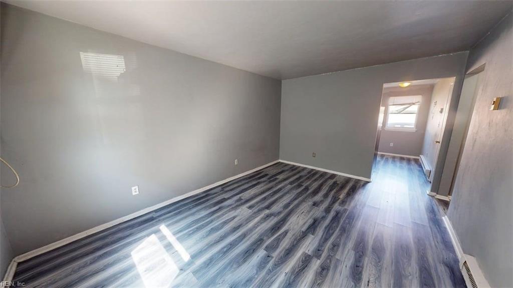 2127 Grandy Ave Property Photo 3