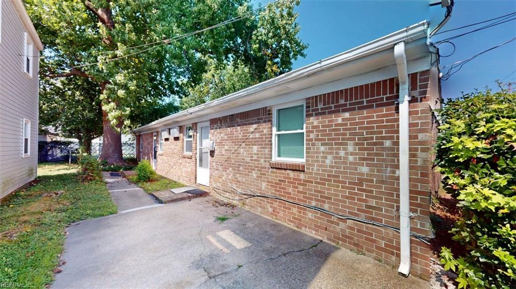 2127 Grandy Ave Property Photo 42