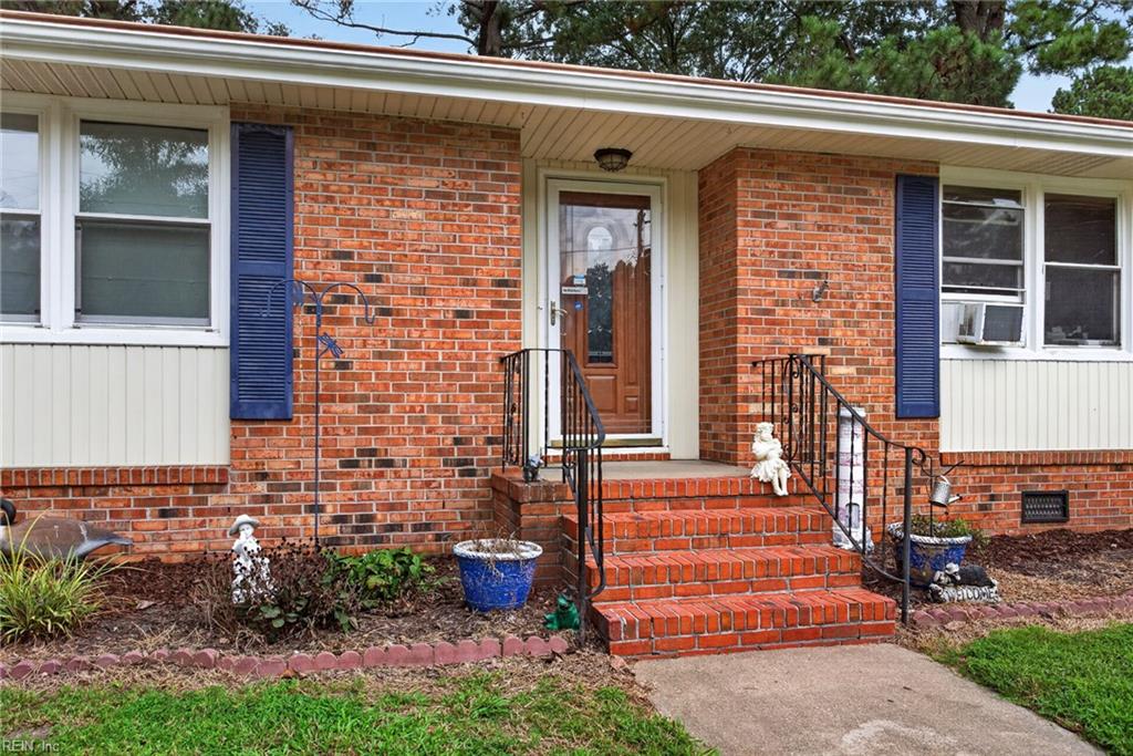 3680 Deerfield Dr Property Photo 3
