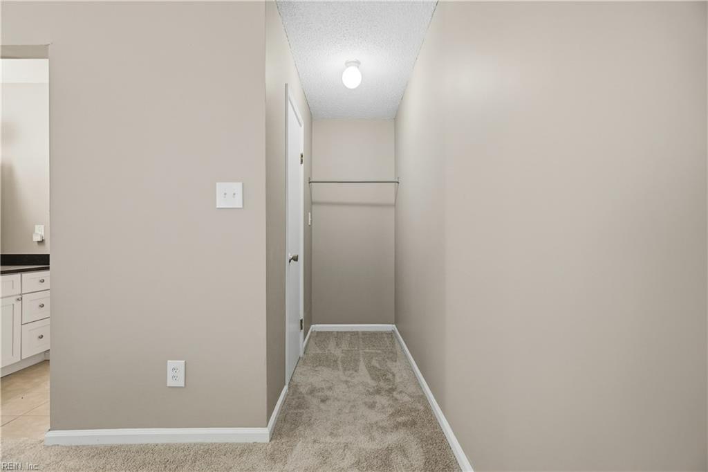 1469 Eddystone Dr Property Photo 22