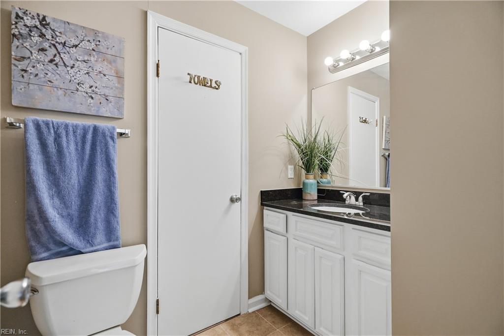 1469 Eddystone Dr Property Photo 29