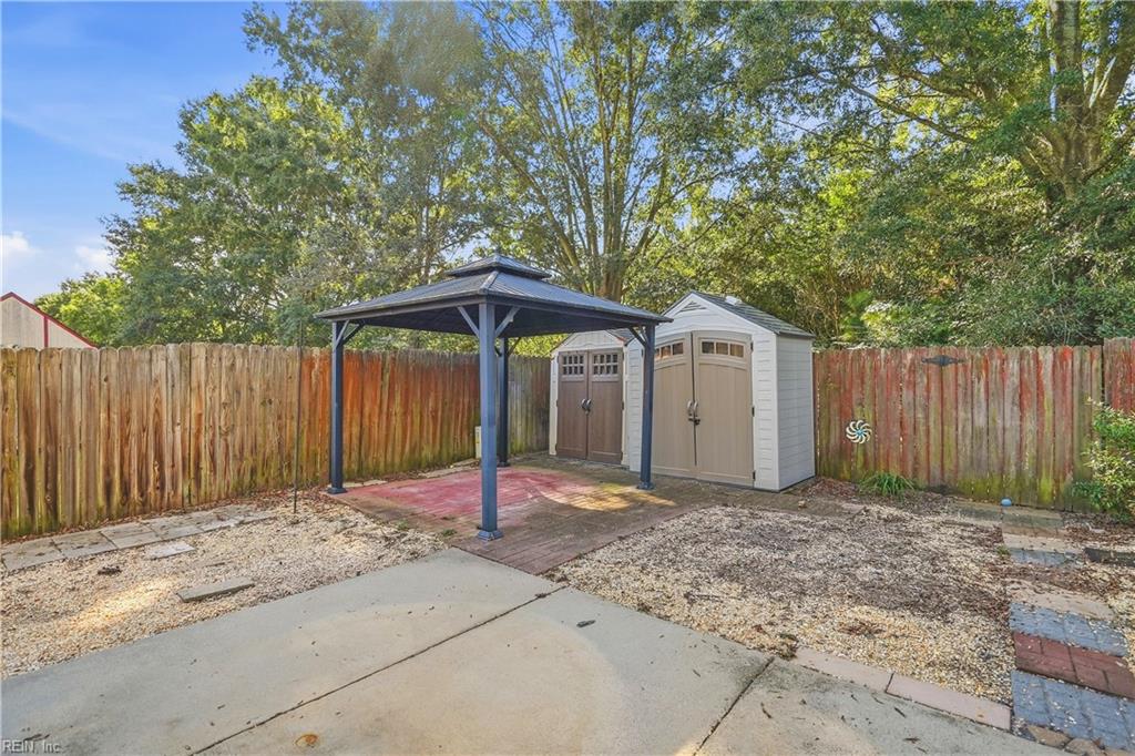 1469 Eddystone Dr Property Photo 31