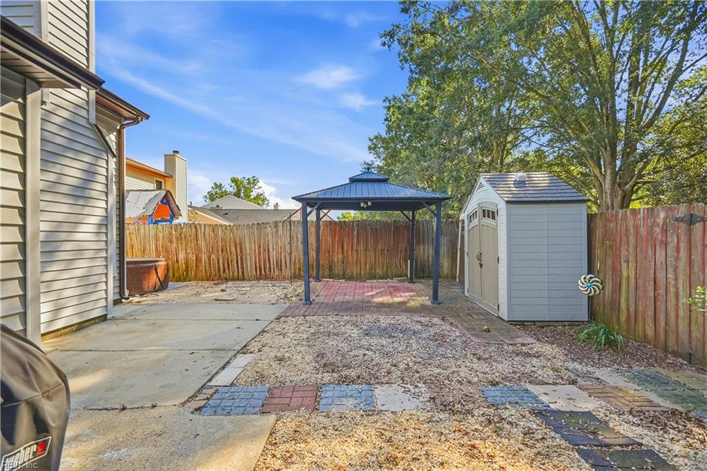 1469 Eddystone Dr Property Photo 37