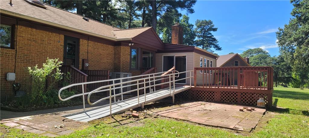 5856 Bernhowe Manor Ln Property Photo 10