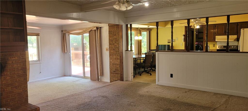 5856 Bernhowe Manor Ln Property Photo 14