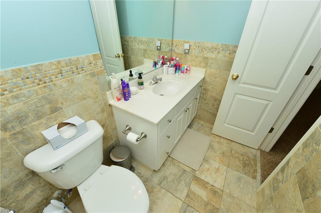 2608 Wilkes Dr Property Photo 33