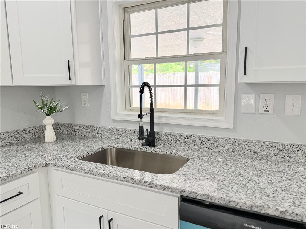 1012 Towanda Rd Property Photo 15