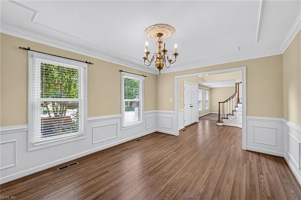 1705 Pilgrims Mews Property Photo 6