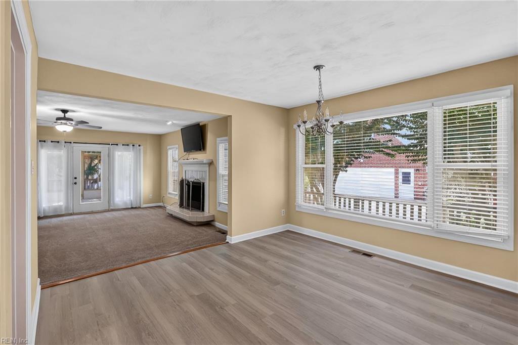 1705 Pilgrims Mews Property Photo 10