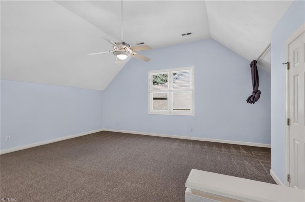 1705 Pilgrims Mews Property Photo 28