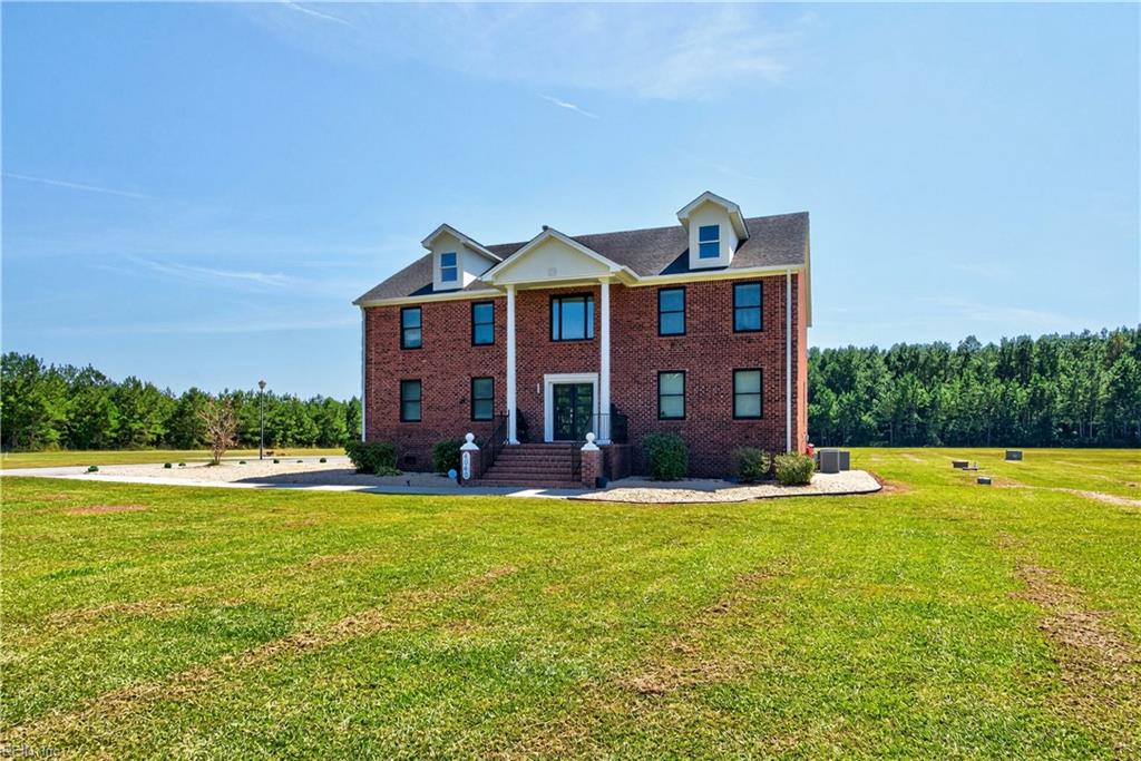 4040 Vicksburg Rd Property Photo 1