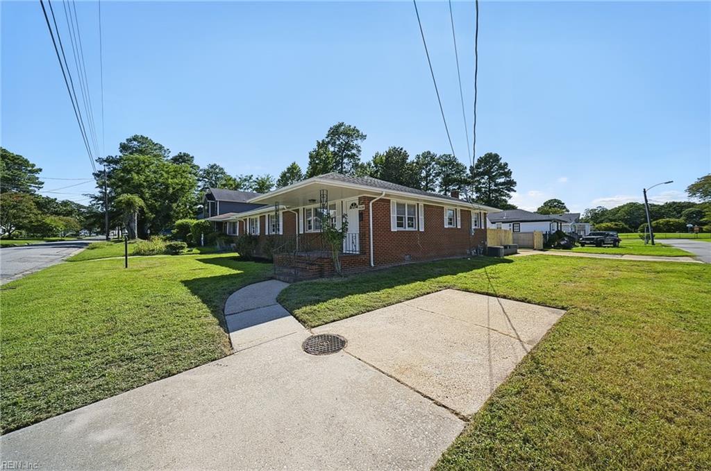 1608 Jackson Ave Property Photo 4
