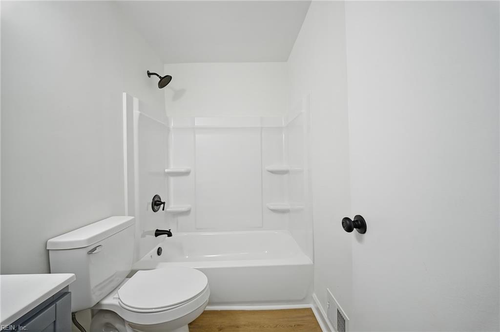 1608 Jackson Ave Property Photo 16