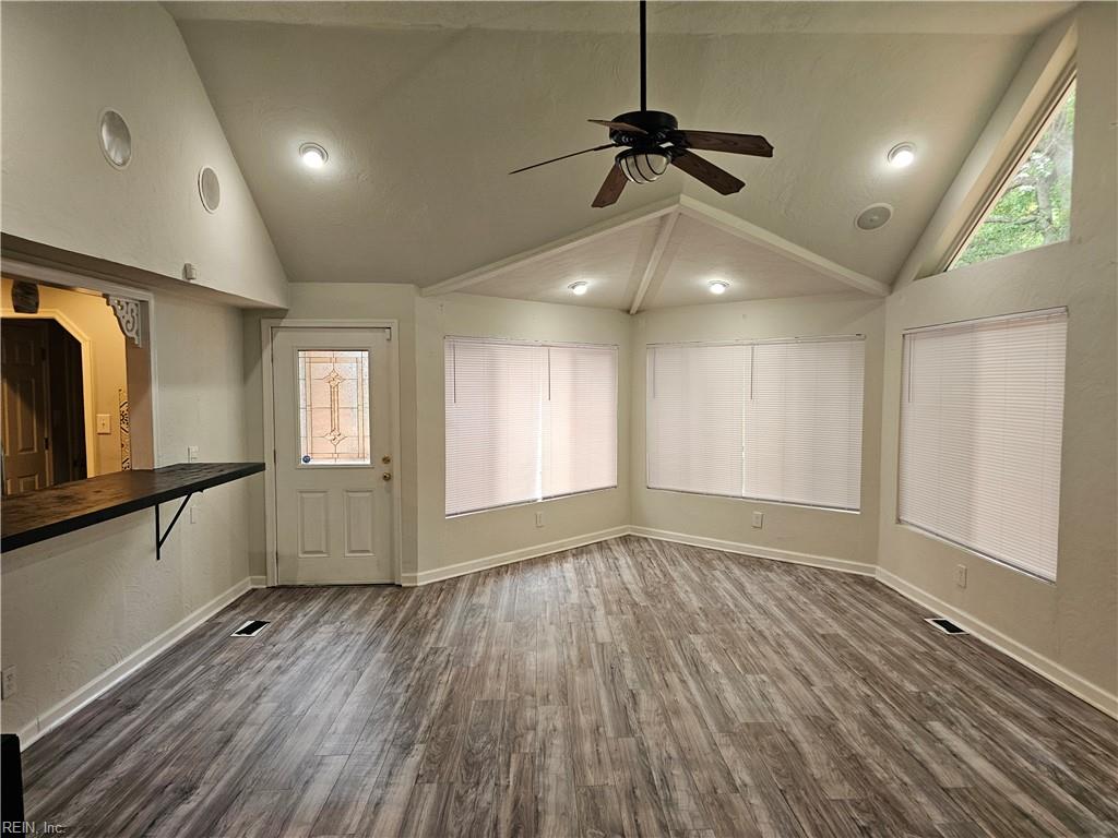 3975 Long Point Blvd Property Photo 8