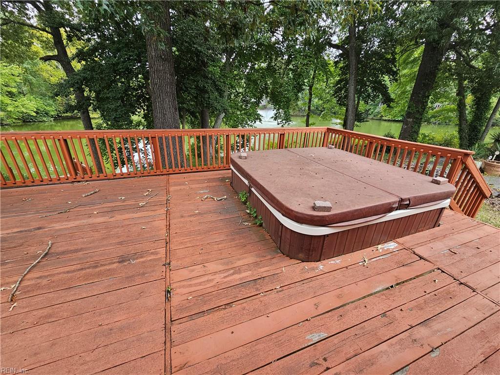 3975 Long Point Blvd Property Photo 27