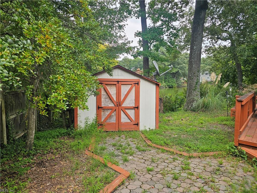 3975 Long Point Blvd Property Photo 33