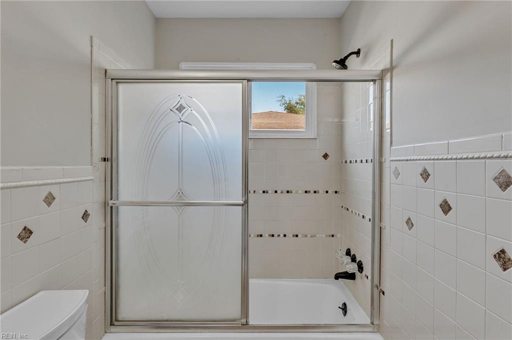 1209 Sir Galahad Dr Property Photo 27