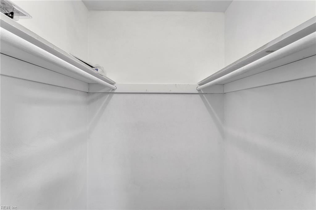 1209 Sir Galahad Dr Property Photo 37