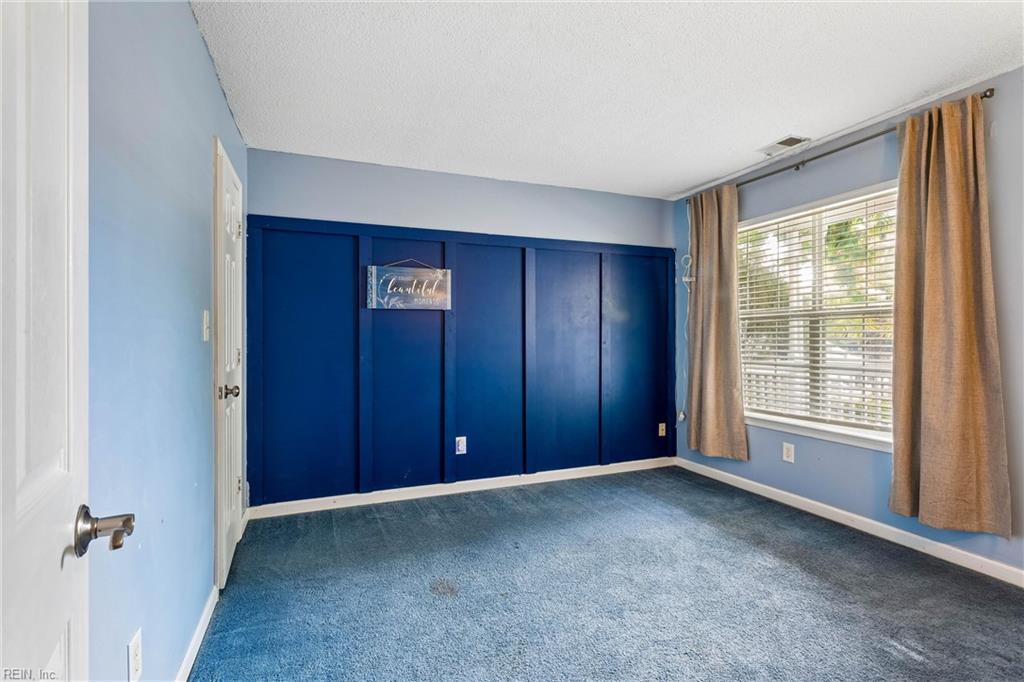 263 Sherbrooke Dr Property Photo 17