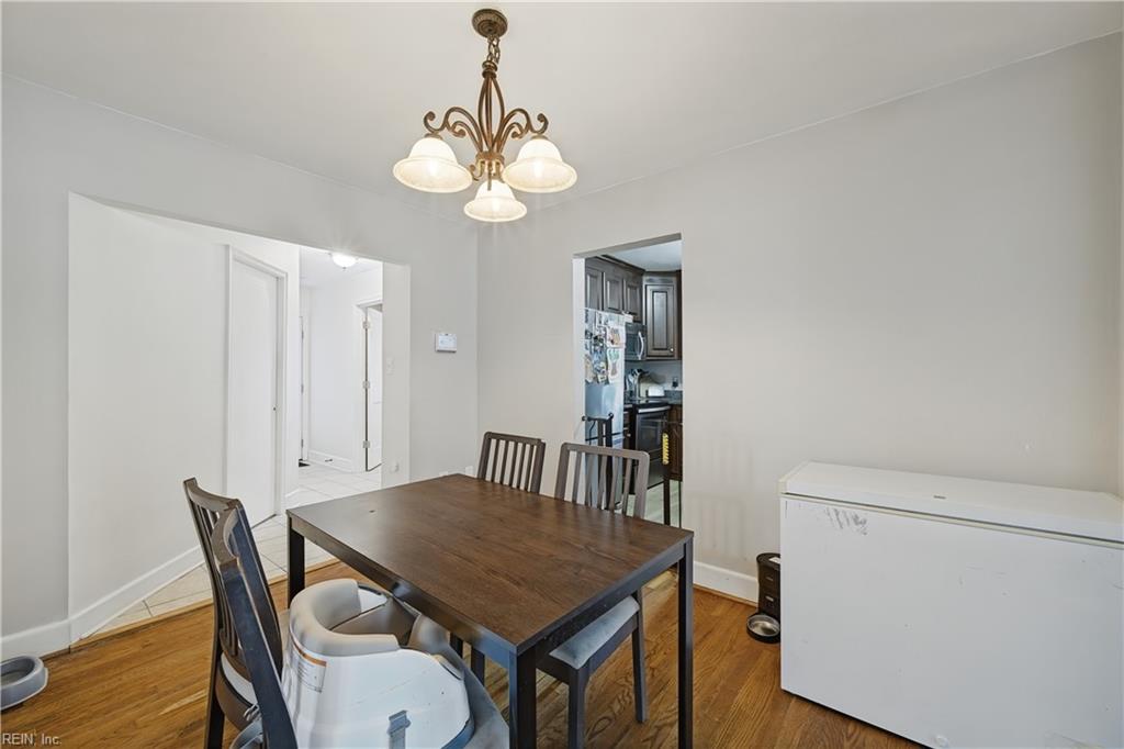32 Claremont Ave Property Photo 8