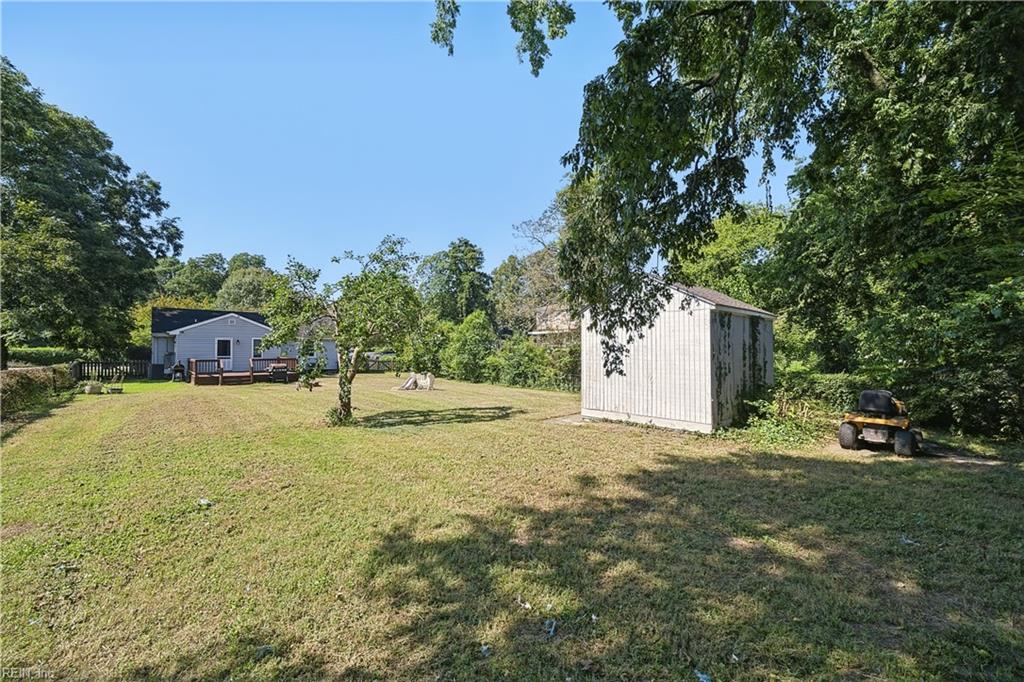32 Claremont Ave Property Photo 25
